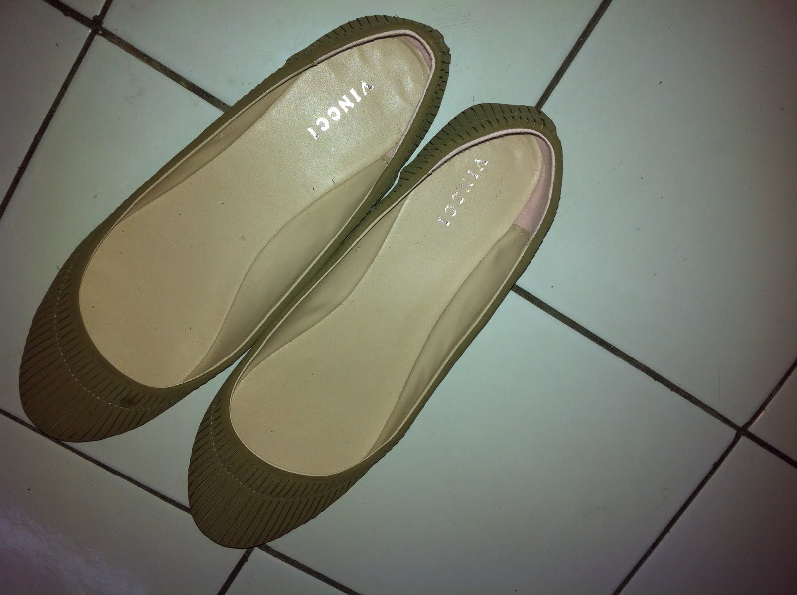 flat shoes vincci