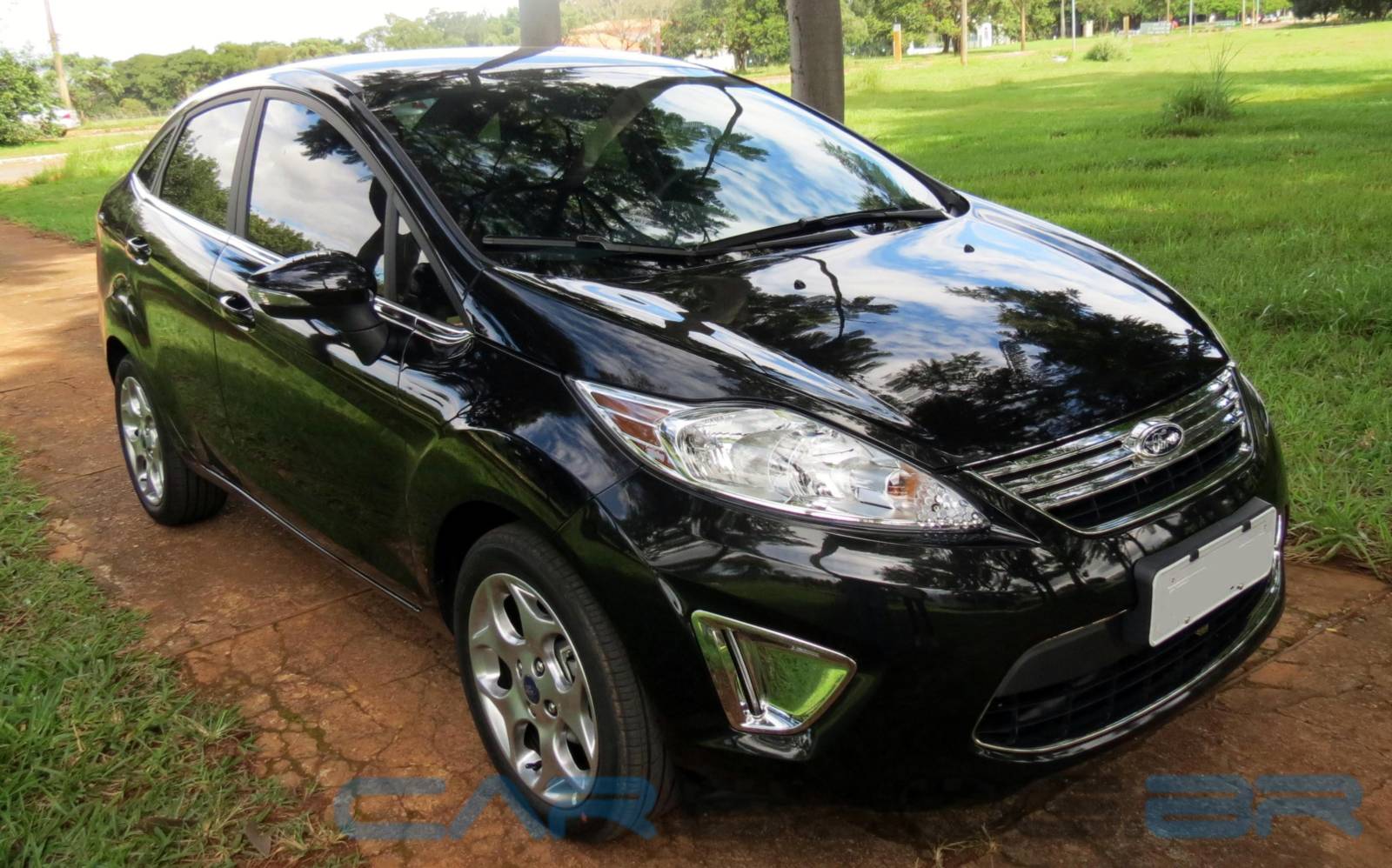 New Fiesta Sedan 2012: fotos, preço e consumo