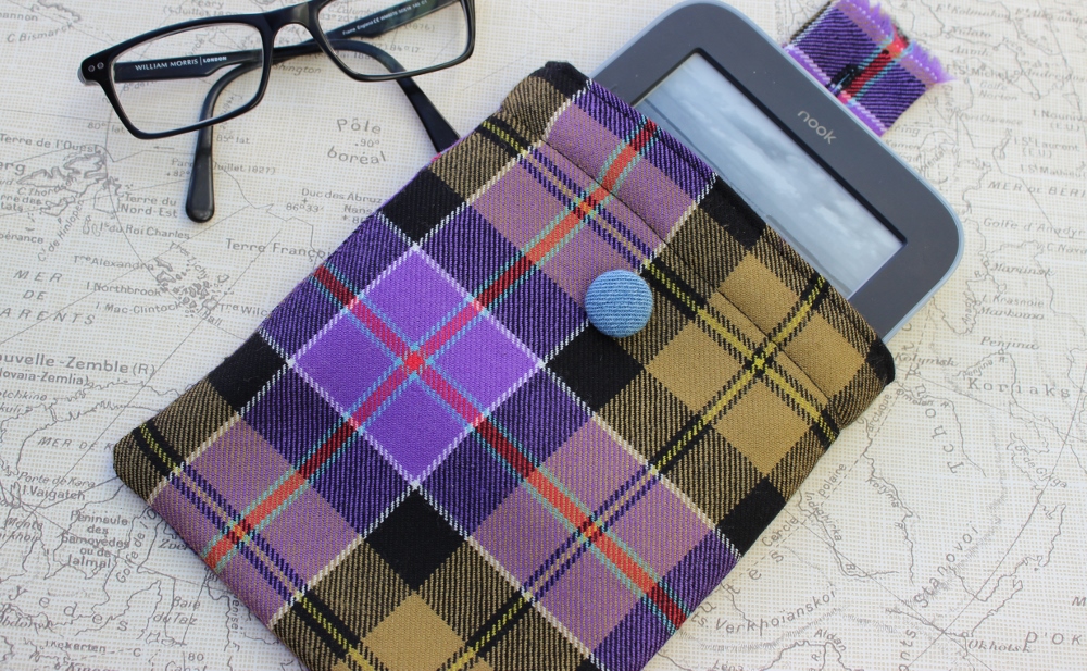 Tartan Tablet sleeve...