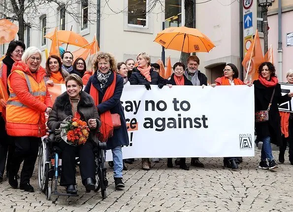 Grand Duchess Maria Teresa took part in a solidarity march against violence against women. Orange Week 2019