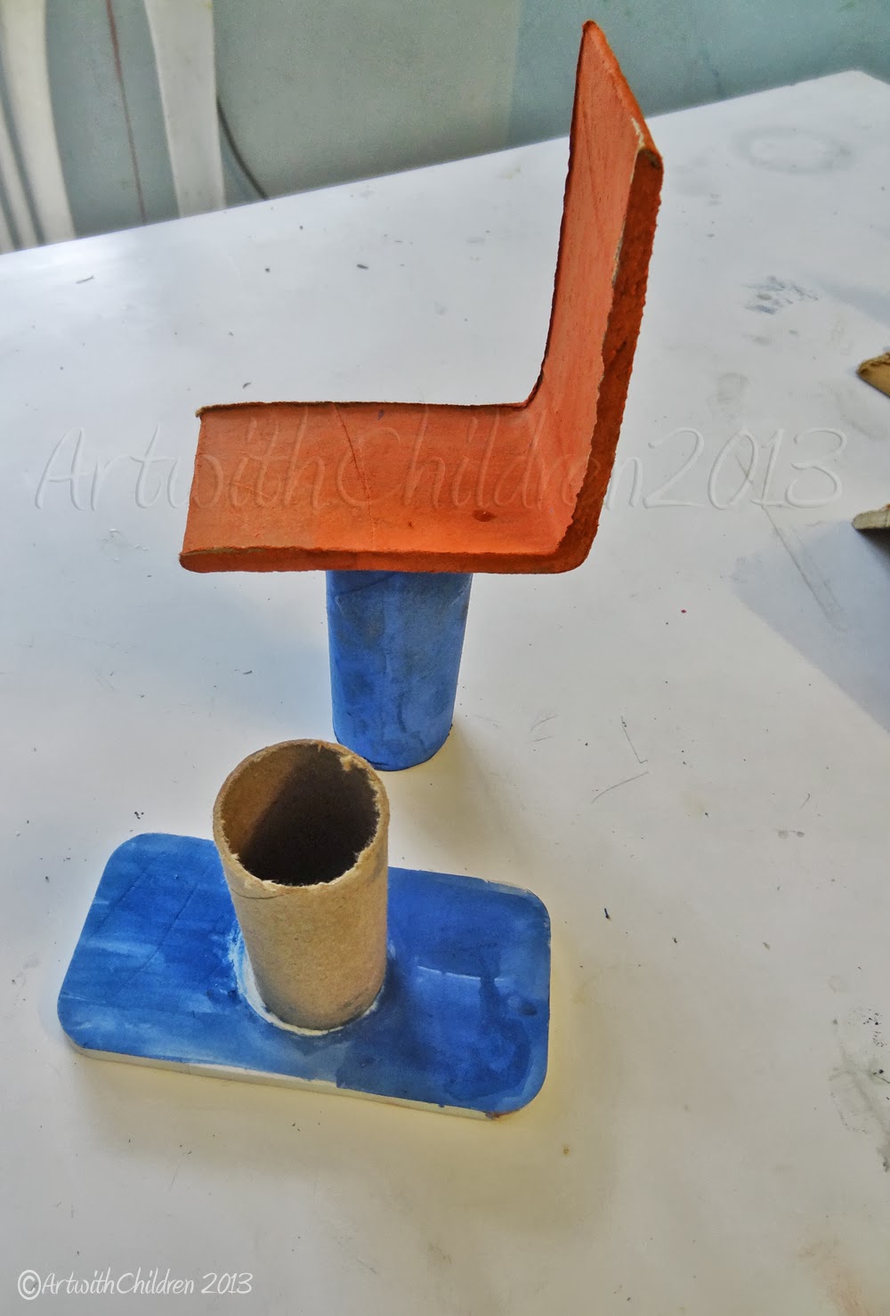 Revolving chair made of cardboard ThinkPickCreate Project