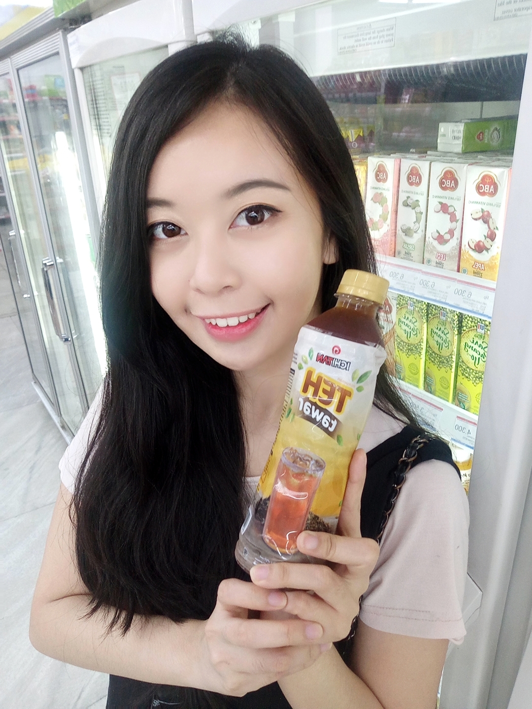 onie callista quot ichitan teh tawar quot teh sehat rendah kalori onie callista quot ichitan teh tawar quot teh sehat rendah kalori