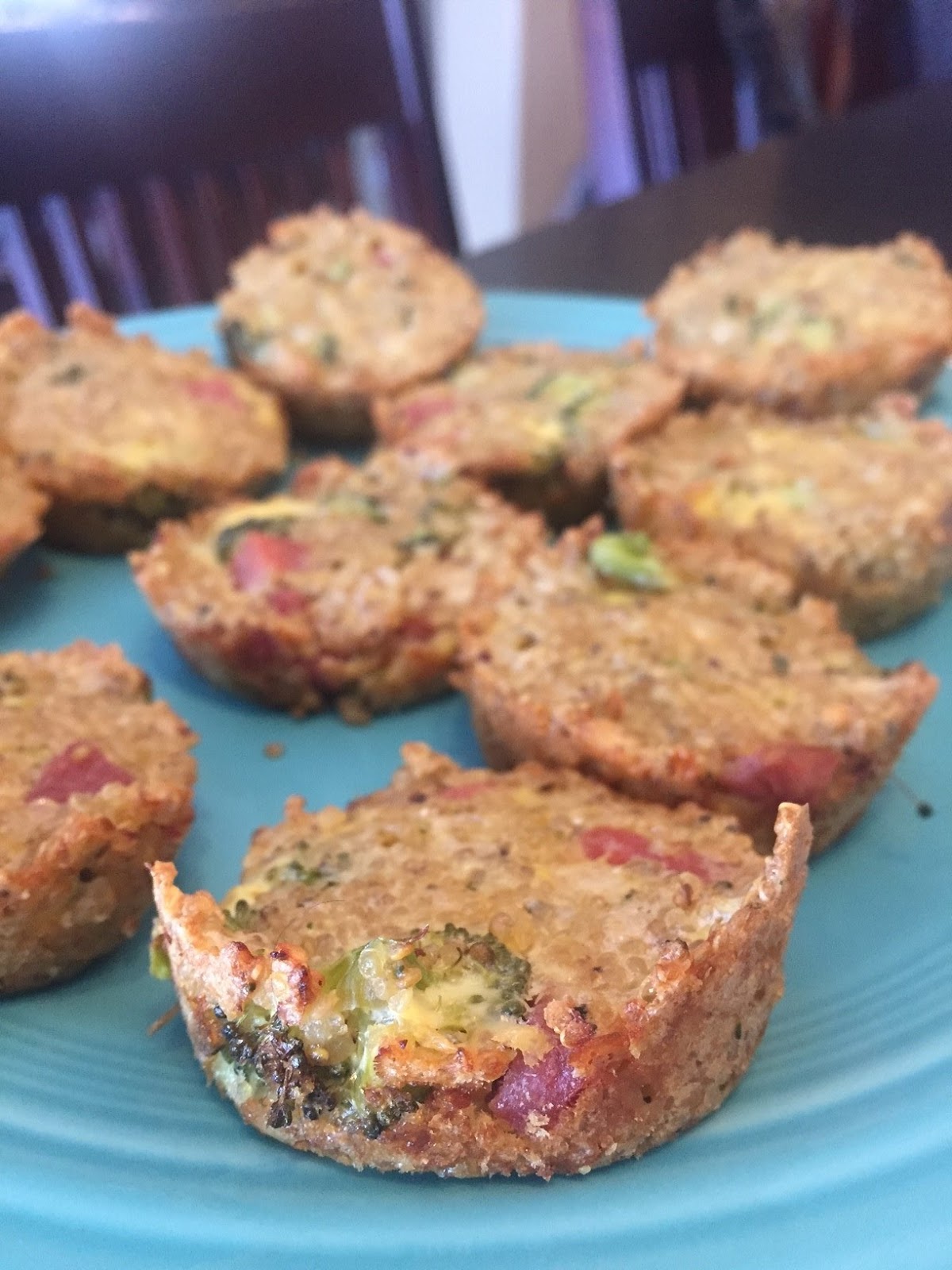 Cheesy Broccoli & Ham Quinoa Cups