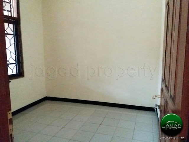 Rumah Sewa dekat Kampus UKRIM Rumah Sewa dekat Kampus UKRIM