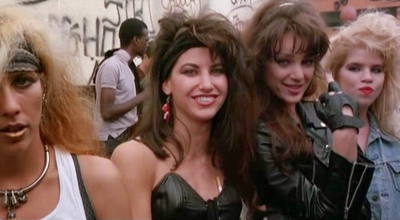 KERRY D&rsquo;S MOVIE BLOG & ACTOR MARATHON EXPERIENCE: GINA GERSHON