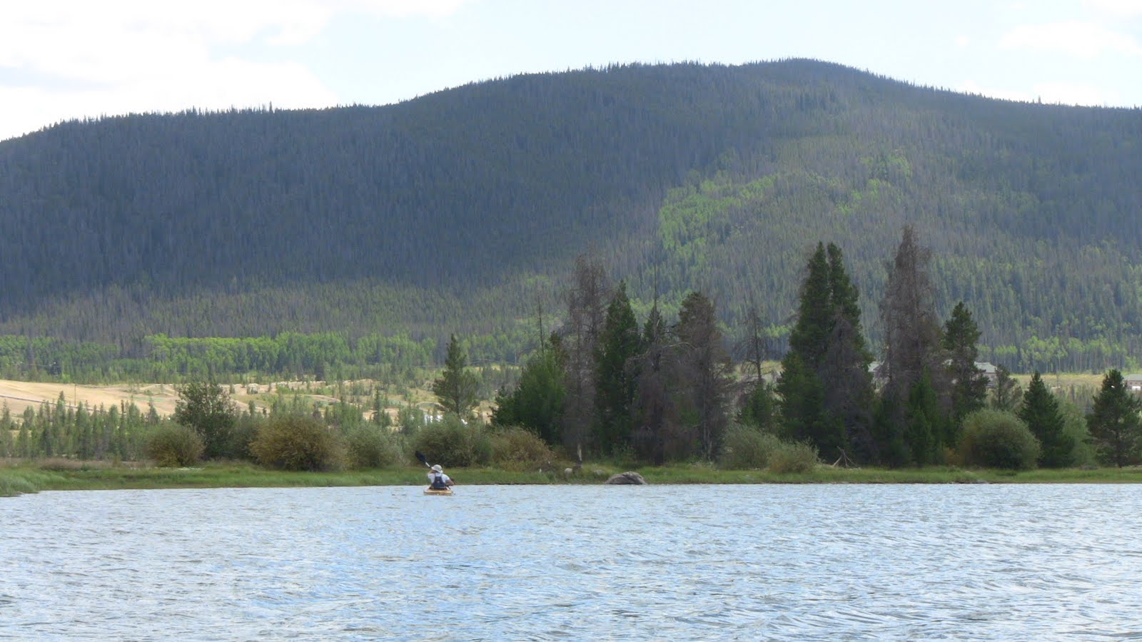 Jesse, Stacey & Maximus Kayaking in Lake Dillon