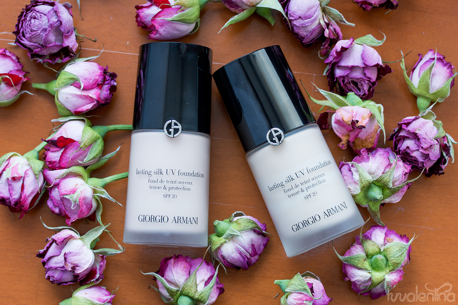 ivvalentina Armani Lasting Silk UV Foundation SPF20, shades 4.5 & 4.75