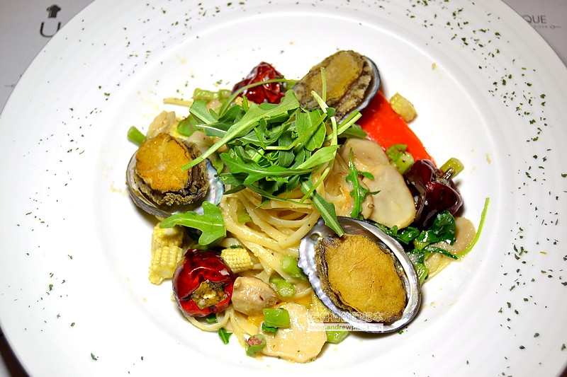 UNIQUE PASTA 維一義大利餐廳 - 工法扎實的義大利麵和甜點，用料不手軟創意組合食材鮮味@台北市松山區[小巨蛋站]