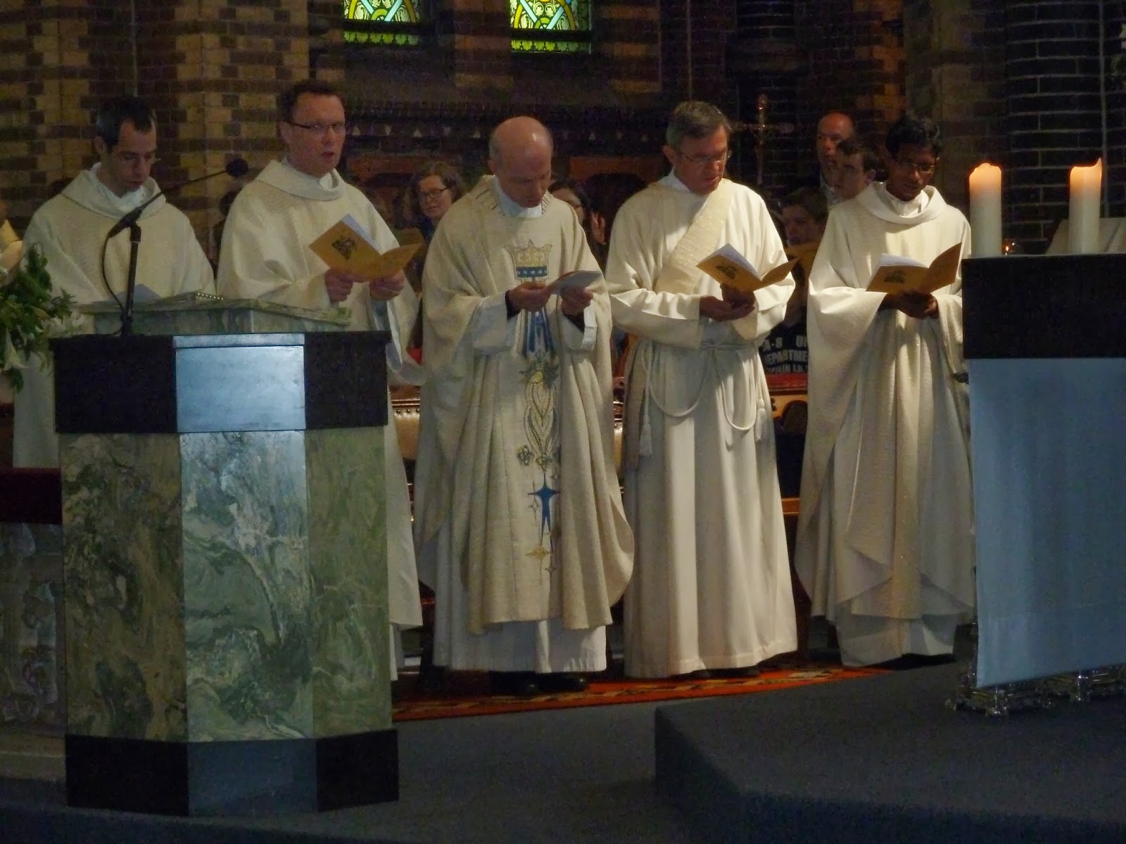 Henk van Coolwijk: Zilveren Priesterfeest Pastoor Sj.v d Maazen.