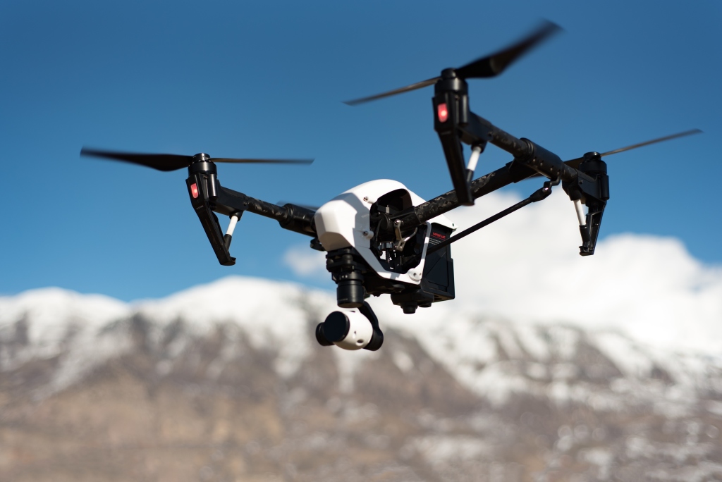 6 Awesome Ways Drones Are Being Used Today APTMovies