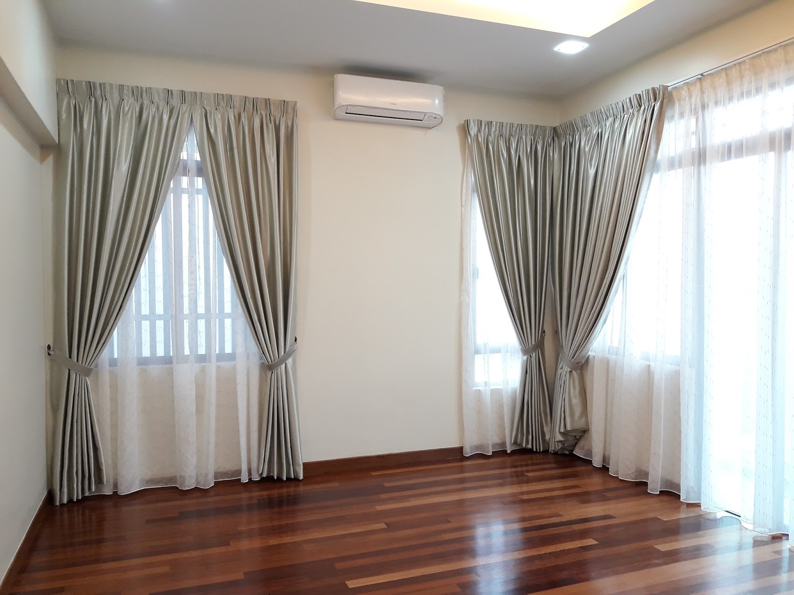 Sabatailor Tukang Jahit Langsir Saba Tailor Trading Baju Trend Skrg Lgsir Moden Simple Ikut Bajet Tapi Sedap Mata Memandang Dn Kemas Utk Tmphn Rundingan W 011 11611627 Pn Saba Selangor Kl