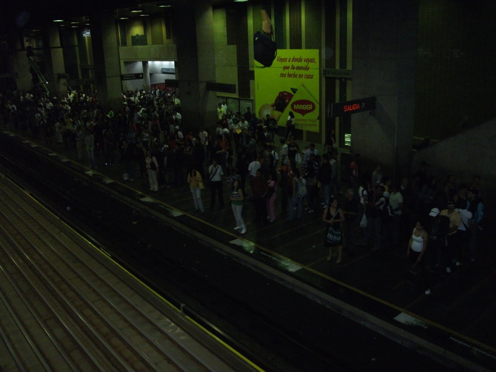 Tráfico de Caracas Fotos.Metro de Caracas. Estaciones Capitolio y