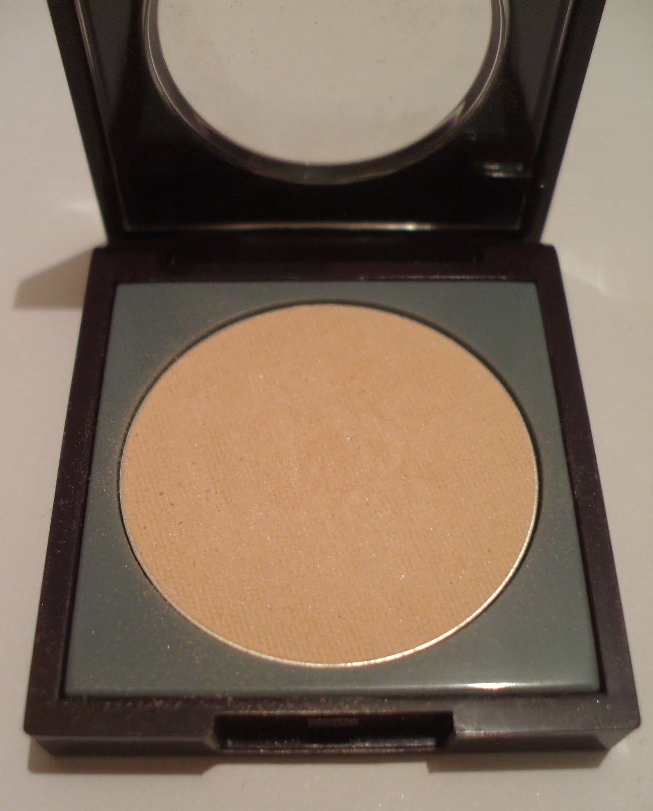 Definitelybeauty Michael Todd Frosted Eye Shadow Marshmallow