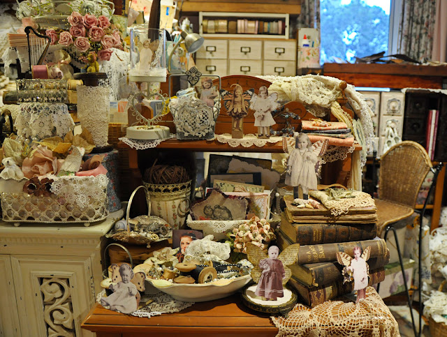 Lace Age Girl Studio Tour 2016 https://lace-age-girl.blogspot.com.au/2016/07/my-creative-space-where-women-create.html?showComment=1468574219804#c445309567340364573 Lace Age Girl Studio Tour 2016 https://lace-age-girl.blogspot.com.au/2016/07/my-creative-space-where-women-create.html?showComment=1468574219804#c445309567340364573