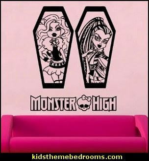 Monster High Clawdeen Wolf & Nefera De Nile Decal Vinyl Wall Sticker Monster High Clawdeen Wolf & Nefera De Nile Decal Vinyl Wall Sticker
