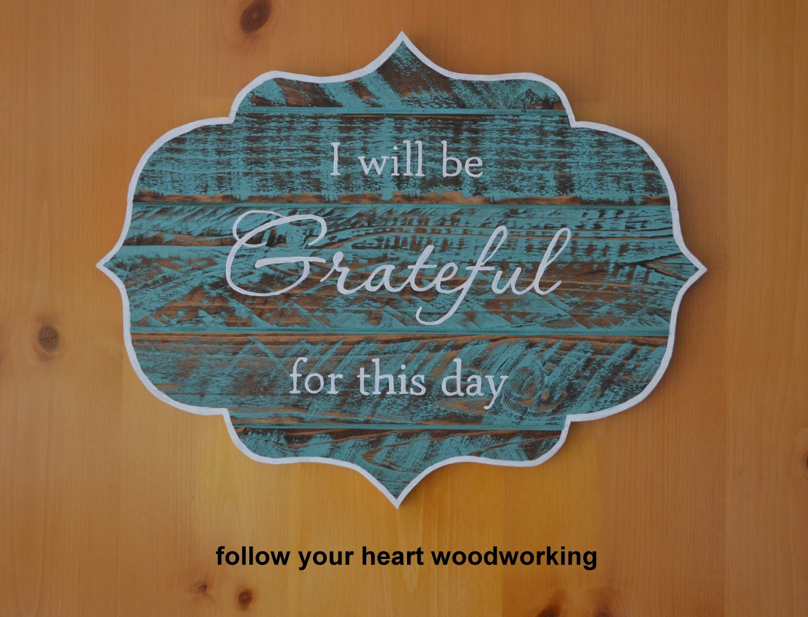 I would be grateful if you could. Grateful for. family special-shaped blackboard listing.