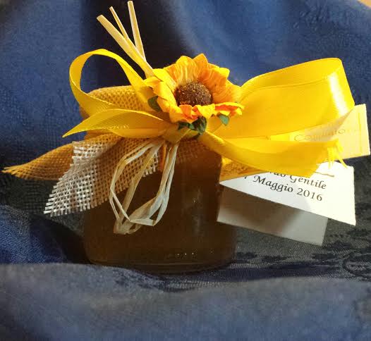 Societa Le Bomboniere Delle Api Miele Amore E Fantasia Visto Dal Basso