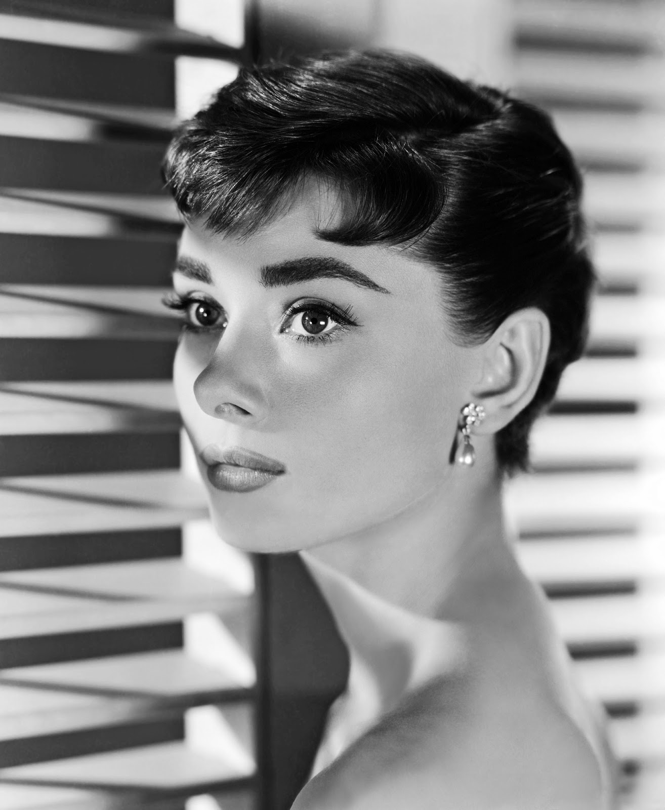 Kathleen Noone born January 8, 1945 (age 73),Jean Simmons XXX picture Samantha Barks (born 1990),Candace Marie Marie Jones,Amazon Eve Sex photo Edith Sharpe,Megan Pormer