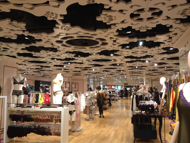 Onde comprar lingerie em Paris Onde comprar lingerie em Paris