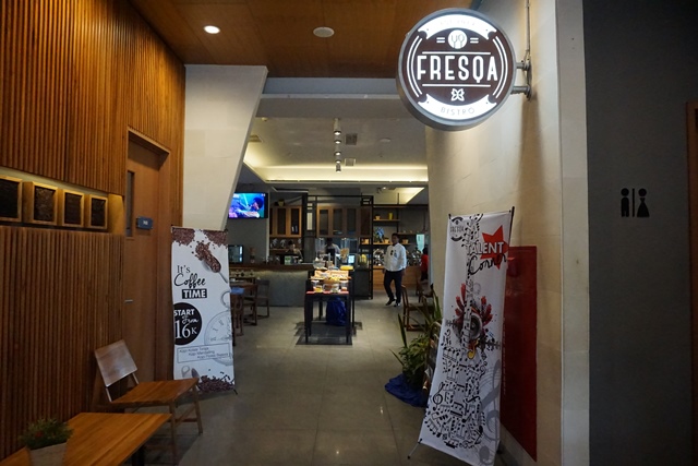 Fresqa Bistro Batiqa Fresqa Bistro Batiqa Hotel Pekanbaru