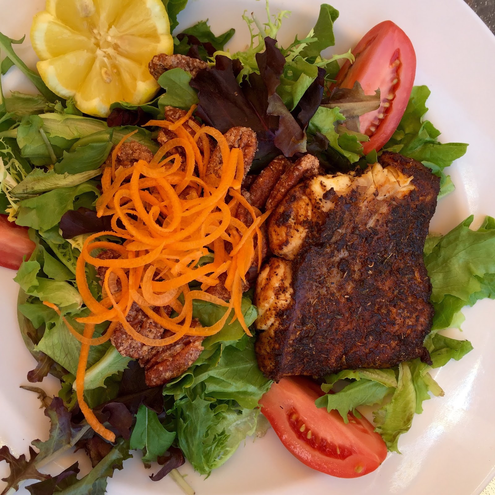 Bite and Booze: Month of Salads: Barefoot's at the Hilton Sandestin