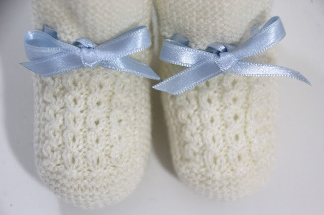 6 patrones gratis de patucos de bebe diy