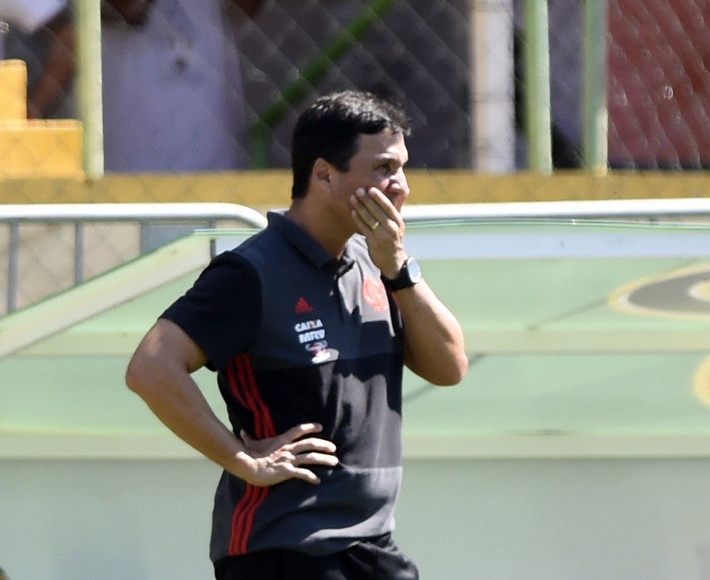 Fim da linha: após derrota na Ilha, Zé Ricardo deixa o comando do Flamengo Fim da linha: após derrota na Ilha, Zé Ricardo deixa o comando do Flamengo