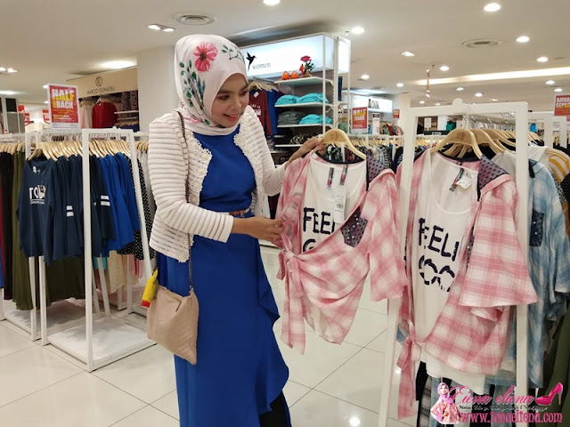 Bahagian Fashion di LuLu Hypermarket Kuala Lumpur