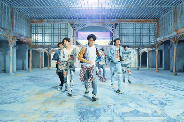 Lirik Lagu BTS (방탄소년단) 'FAKE LOVE' dan Terjemahan Bahasa