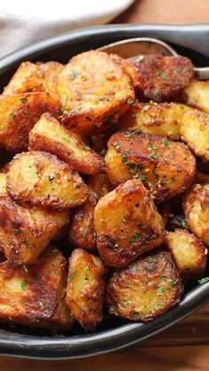 The Best Crispy Roast Potatoes Ever Recipe #thebest #crispy #roast #potatoes #potatorecipes #delicious #deliciousrecipes #tasty #tastyrecipes Desserts, Healthy Food, Easy Recipes, Dinner, Lauch, Delicious, Easy, Holidays Recipe, Special Diet, World Cuisine, Cake, Grill, Appetizers, Healthy Recipes, Drinks, Cooking Method, Italian Recipes, Meat, Vegan Recipes, Cookies, Pasta Recipes, Fruit, Salad, Soup Appetizers, Non Alcoholic Drinks, Meal Planning, Vegetables, Soup, Pastry, Chocolate, Dairy, Alcoholic Drinks, Bulgur Salad, Baking, Snacks, Beef Recipes, Meat Appetizers, Mexican Recipes, Bread, Asian Recipes, Seafood Appetizers, Muffins, Breakfast And Brunch, Condiments, Cupcakes, Cheese, Chicken Recipes, Pie, Coffee, No Bake Desserts, Healthy Snacks, Seafood, Grain, Lunches Dinners, Mexican, Quick Bread, Liquor The Best Crispy Roast Potatoes Ever Recipe #thebest #crispy #roast #potatoes #potatorecipes #delicious #deliciousrecipes #tasty #tastyrecipes Desserts, Healthy Food, Easy Recipes, Dinner, Lauch, Delicious, Easy, Holidays Recipe, Special Diet, World Cuisine, Cake, Grill, Appetizers, Healthy Recipes, Drinks, Cooking Method, Italian Recipes, Meat, Vegan Recipes, Cookies, Pasta Recipes, Fruit, Salad, Soup Appetizers, Non Alcoholic Drinks, Meal Planning, Vegetables, Soup, Pastry, Chocolate, Dairy, Alcoholic Drinks, Bulgur Salad, Baking, Snacks, Beef Recipes, Meat Appetizers, Mexican Recipes, Bread, Asian Recipes, Seafood Appetizers, Muffins, Breakfast And Brunch, Condiments, Cupcakes, Cheese, Chicken Recipes, Pie, Coffee, No Bake Desserts, Healthy Snacks, Seafood, Grain, Lunches Dinners, Mexican, Quick Bread, Liquor