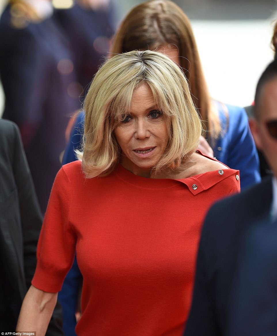 Eva's Travel Diaries: Brigitte Macron