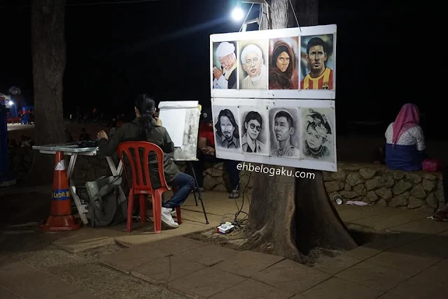 Teluk cempedak,lukisan potret di Teluk Cempedak,Tempat peranginan di Kuantan,Tarikan di Kuantan