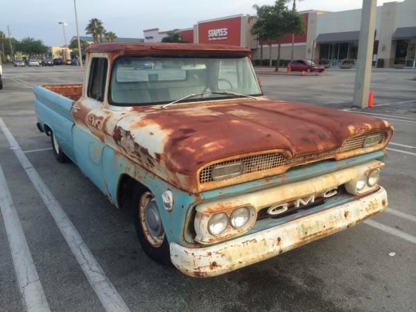 1961 GMC Fleetside Longbed Pick Up - Old Truck 1961 GMC Fleetside Longbed Pick Up - Old Truck