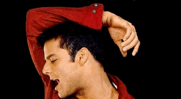 gif+RICKYMARTIN.gif