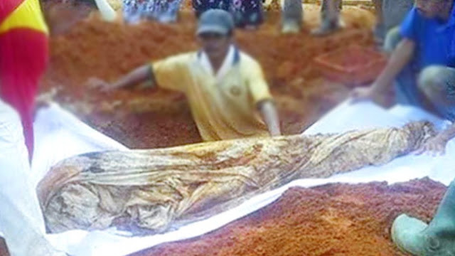 Karena Anak Perempuan yang Bisa Mengantarkan Orang Tua ke Surga, 3 Syarat ini Harus Dipenuhi