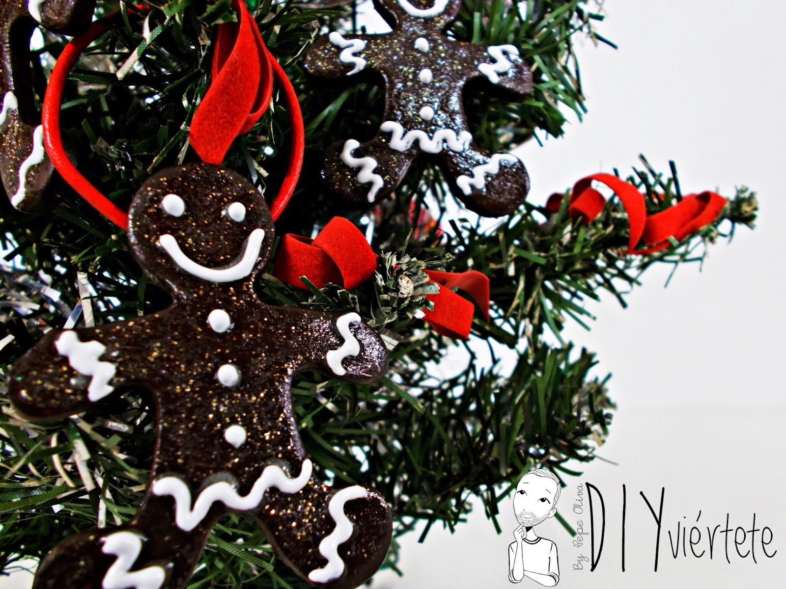 DIY-adorno navideño-ideas decoración-pasta de modelar-porcelana fria-fimo-arcilla polimérica-galleta-muñeco jengibre-Navidad- (2)