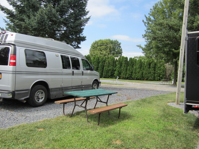 Meryl and Me Hit the Road Pine Hill RV Park Campground, Kutztown