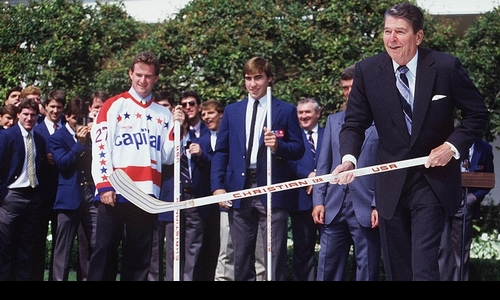In 1987, the Capitals returned, including Dave Christian, who watched Reagan try one of his family-made sticks.