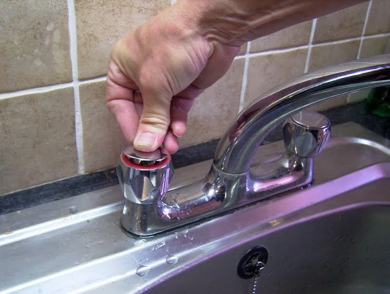 Jock Of All Trades How To Change A Tap Washer - How To Change A Washer In Modern Bathroom Tap
