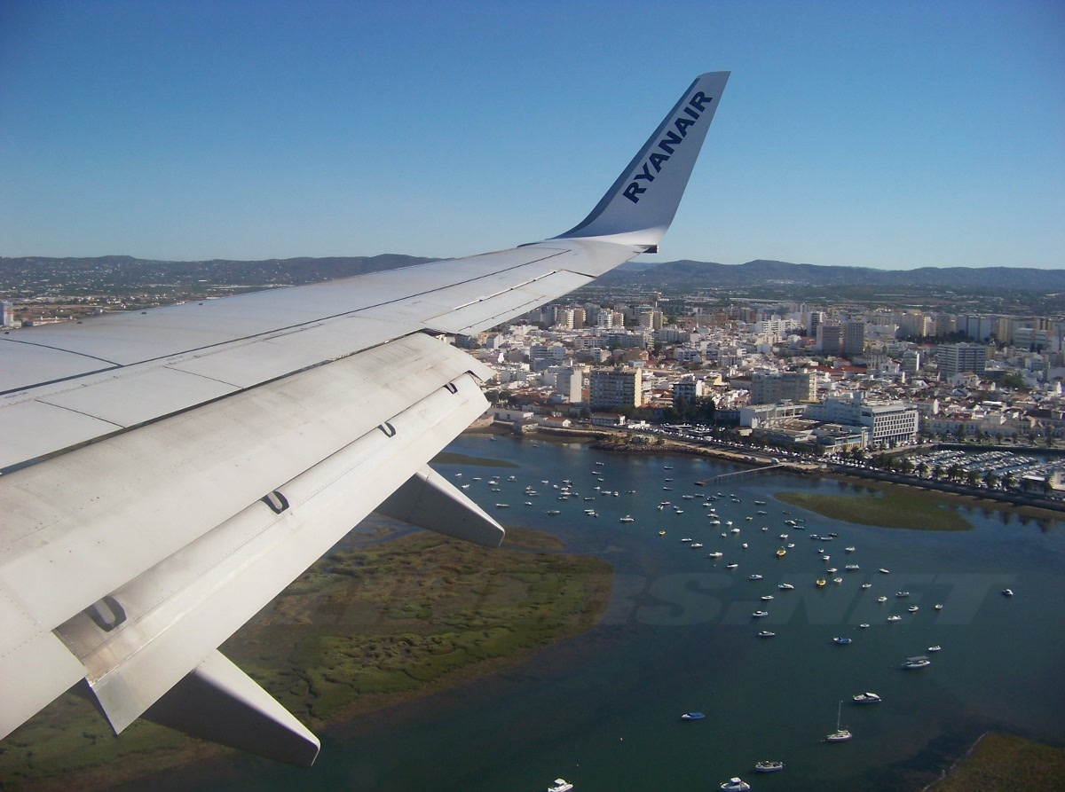FARO É FARO: Ryanair ultrapassa os dez milhões de passageiros em Portugal e assinala marca em Faro