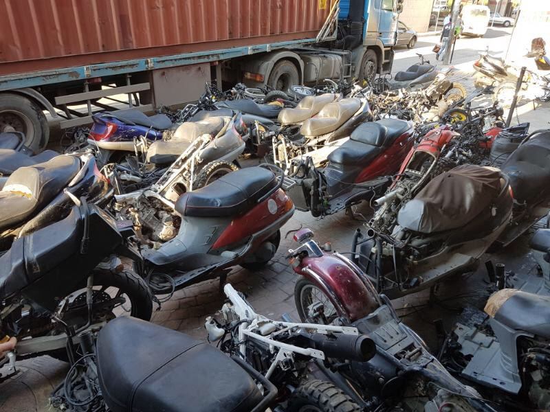 EXPORT NEW/USED JAPANESE MOTORCYCLES SCOOTER FROM OSAKA JAPAN / AZ