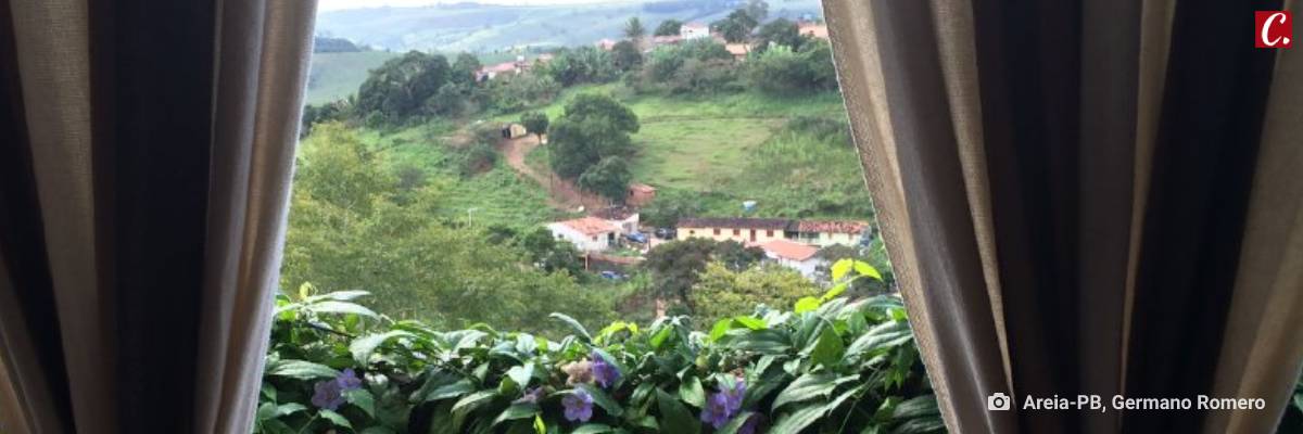 ambiente de leitura carlos romero francisco gil messias povoa de varzim eca queiroz cidade natal raizes teluricas lugar nascimento