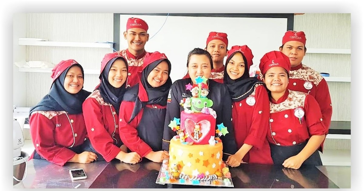 Praktek Kelas Pastry Art Tristar Culinary Institute