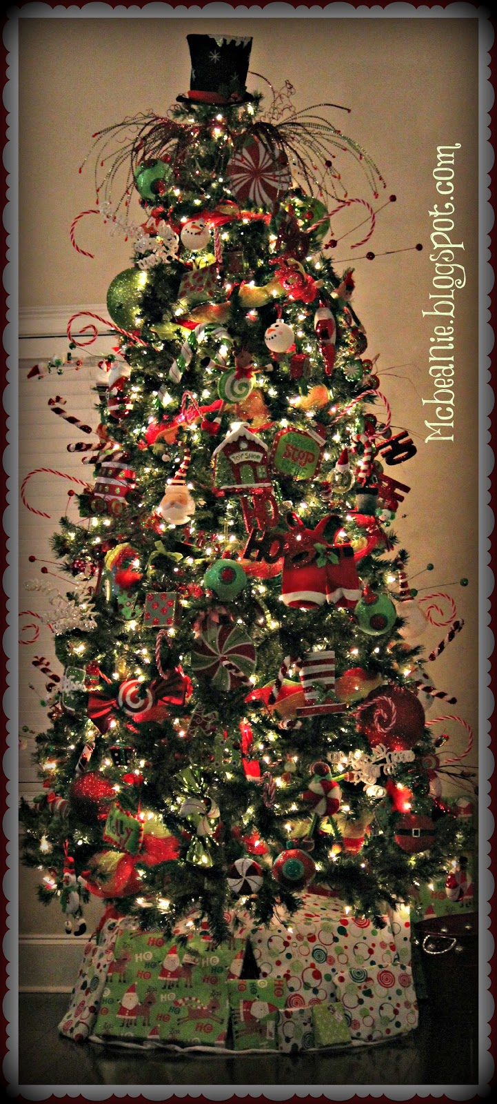 A Midville Marriage It looks a lot like Christmas!