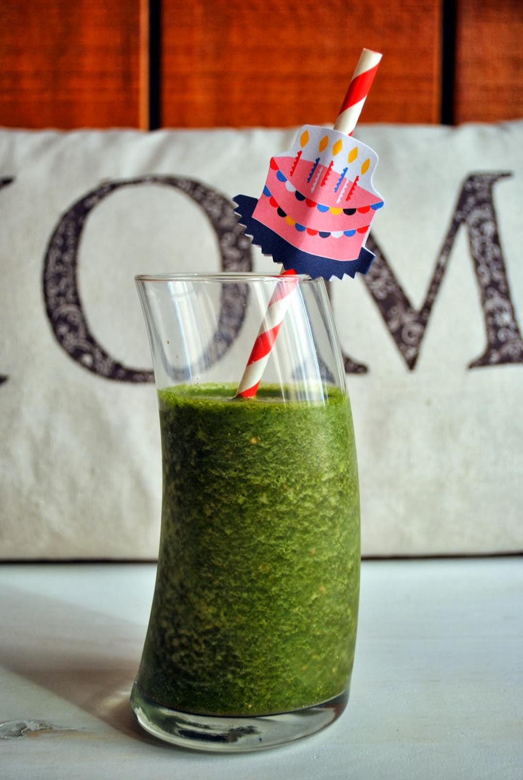 Green Juice Pomegranate, Kale & Orange Juice (Suco Verde Romã, Couve Kale & Suco de Laranja