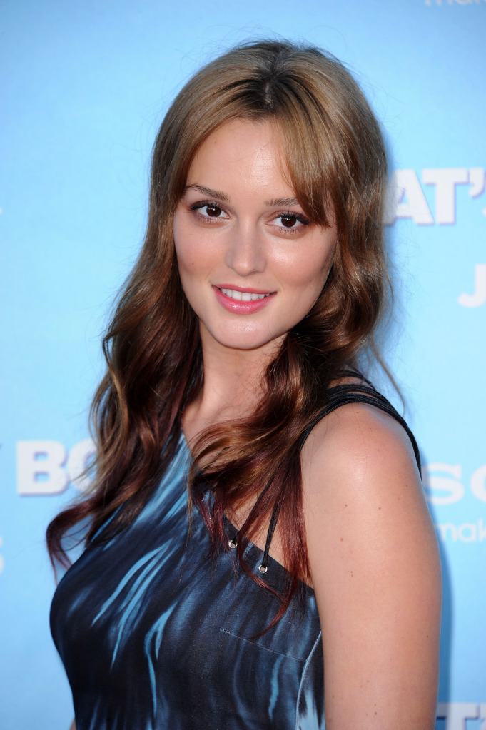 Red Carpet Dresses: Leighton Meester - "That's My Boy ...