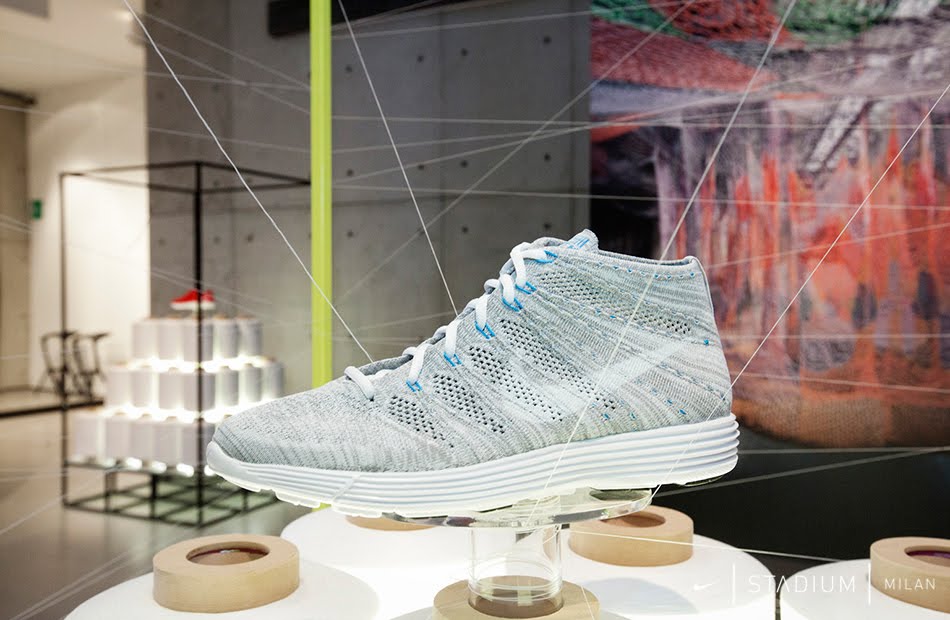 nike flyknit lunar 4 beige