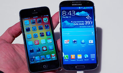 Galaxy S4 VS iPhone 5 Drop Test