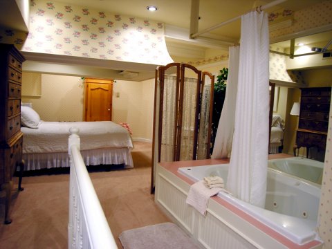 Redefining The Face Of Beauty Best Beautiful Hotels In Alaska Best Western Grandma S Feather Bed