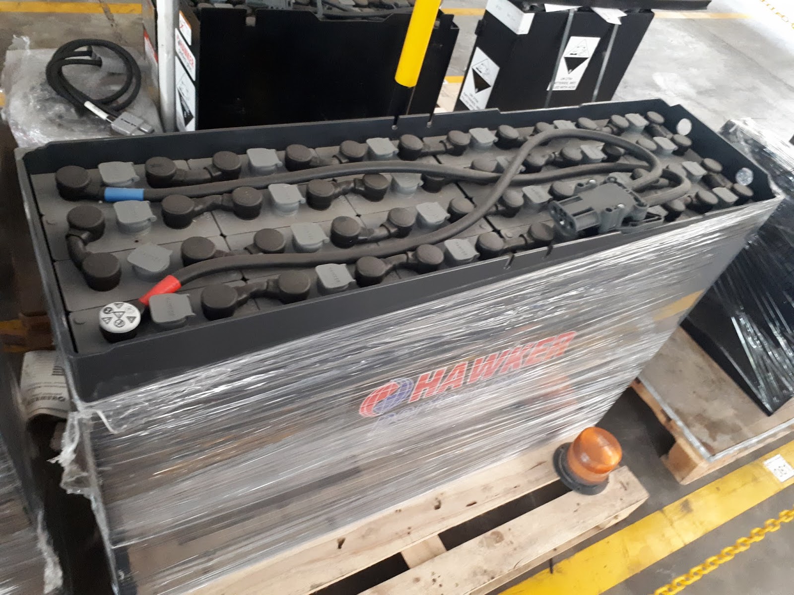 WIJAYA EQUIPMENTS PT Hawker Battery Indonesia